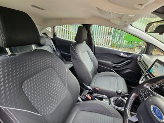 /photos/11494/89a7d298-d8bc-ea3d-3da4-68116fee517f_i320x240.jpg