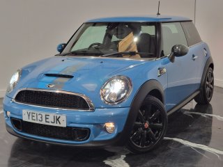 /photos/11494/90209b37-159c-3e3a-dc6f-3703f2724247_i320x240.jpg
