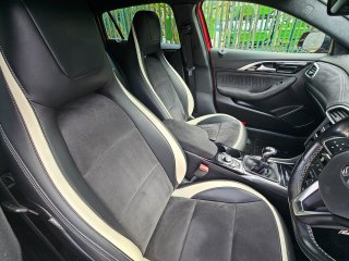 /photos/11494/d3bc7912-5a25-edb3-d6af-ae214443a86d_i320x240.jpg